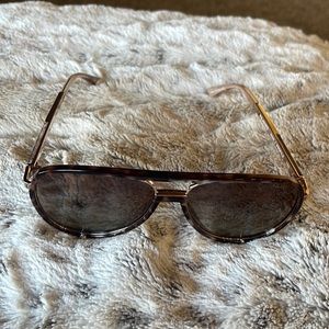 Brand new . Quay High Profile polarized sunglasses .